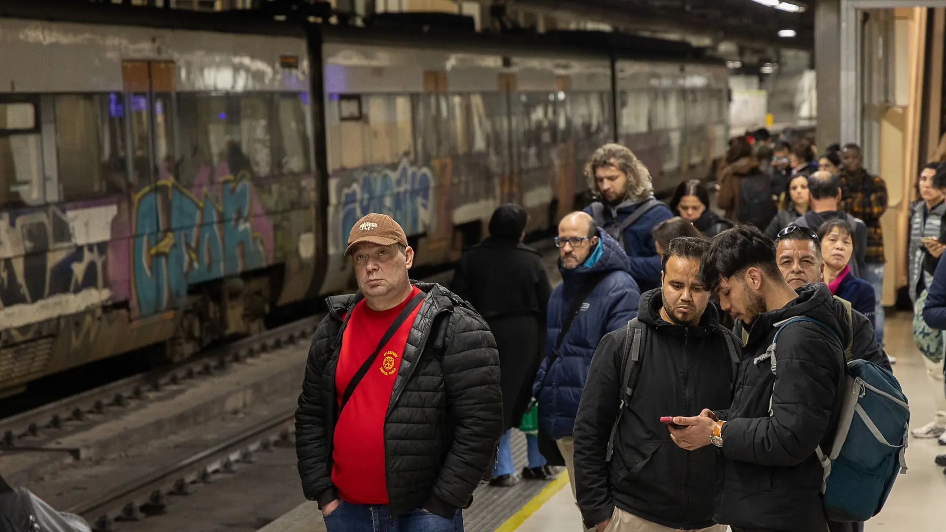 El transporte público creció un 3,7% en 2025 impulsado por el interurbano y la media distancia ferroviaria