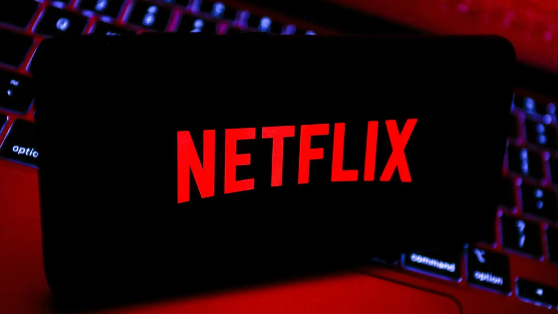Te avisan de un problema con el pago para vaciarte la cuenta: cuidado con este mensaje que suplanta a Netflix