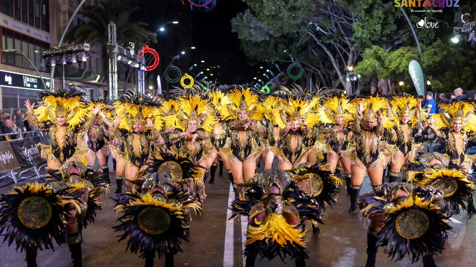 Guía para vivir el Carnaval de Tenerife como un local: actos principales, qué comer y dónde alojarse