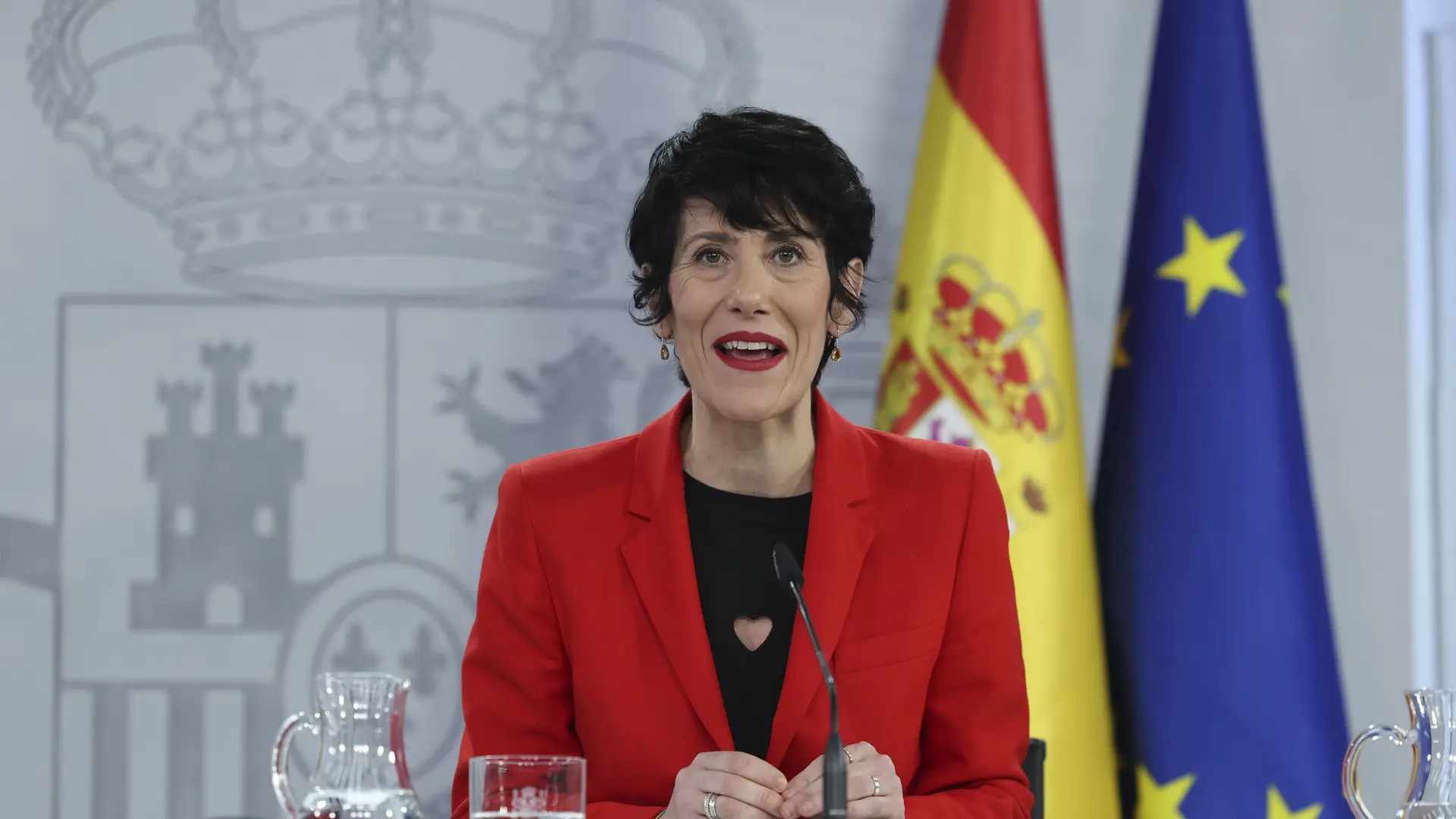 Moncloa resta importancia a que González vote "en blanco" si el candidato del PSOE es Sánchez: "Su voz es solo una más"