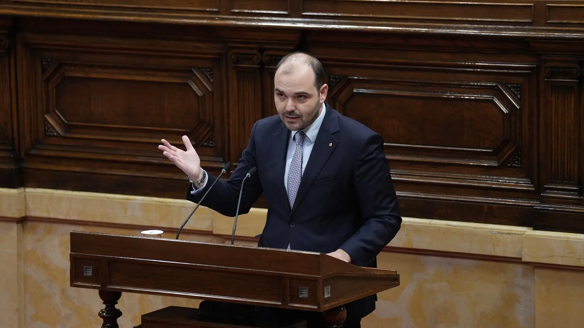 El Govern propone facilitar el acceso a la vivienda y reducir el coste de vida para acabar con la brecha de desigualdad social