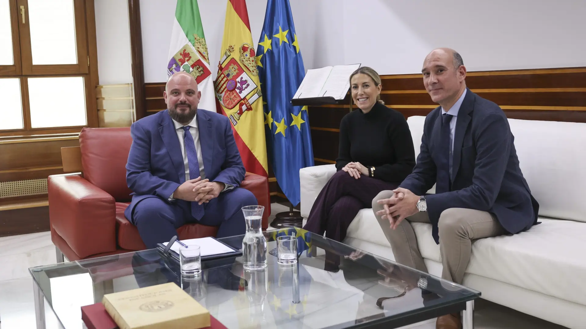 Vox traslada un  no rotundo  a investir a Guardiola en Extremadura:  Exigimos la proporcionalidad que nos dieron las urnas 
