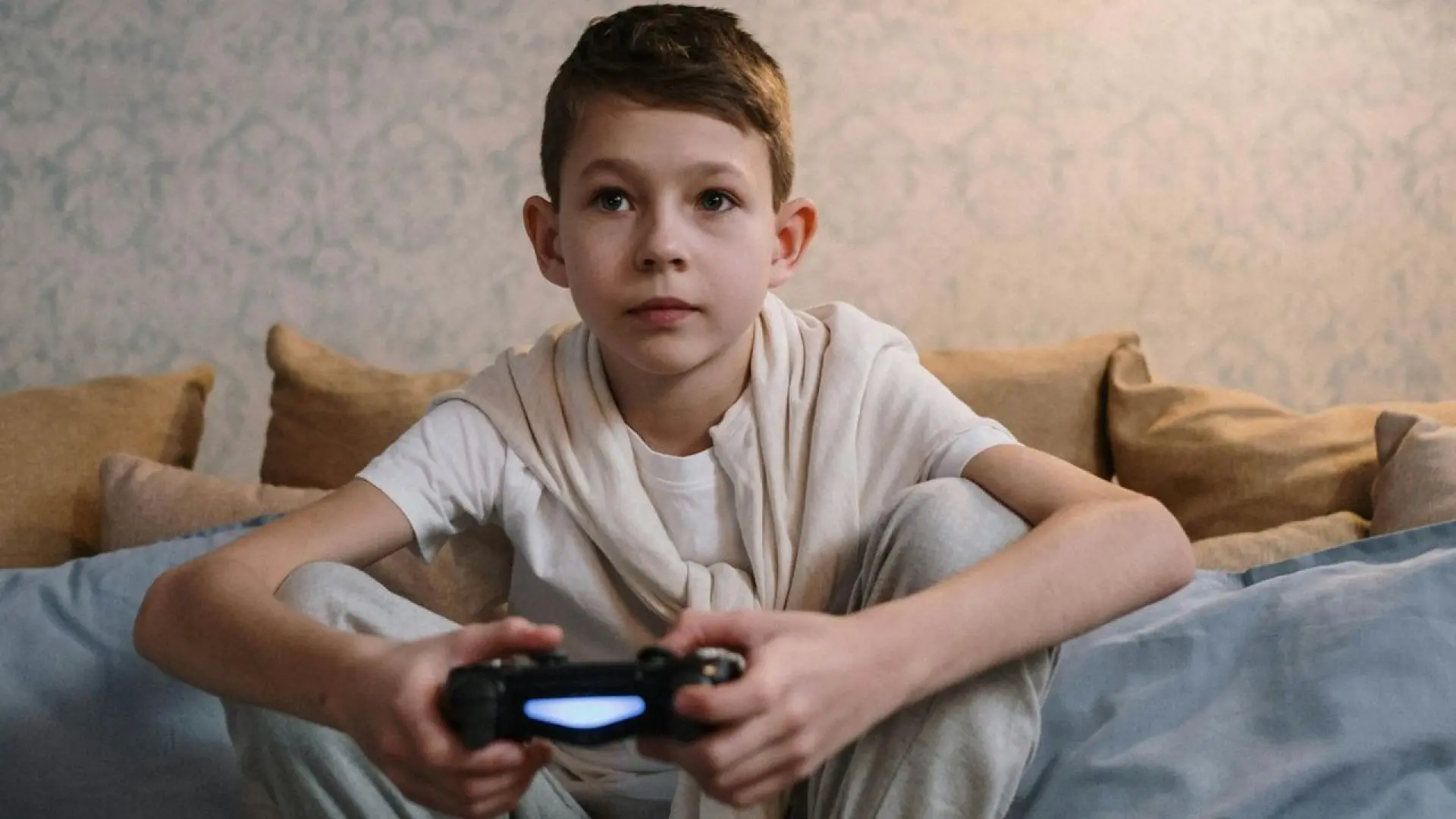 ¿Están los menores a salvo sin redes? Así operan los depredadores sexuales en los videojuegos