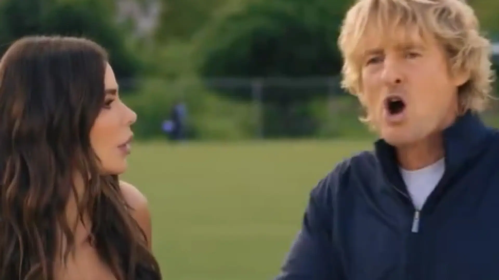 El spot en el que Sofía Vergara le enseña español a Owen Wilson para que narre el mundial de fútbol