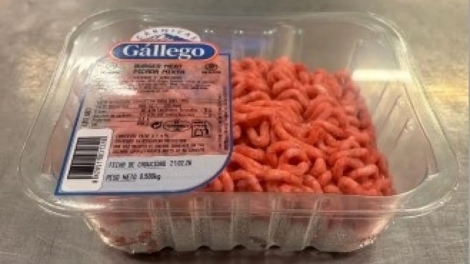 Alerta alimentaria por la presencia de plástico en la carne de hamburguesas