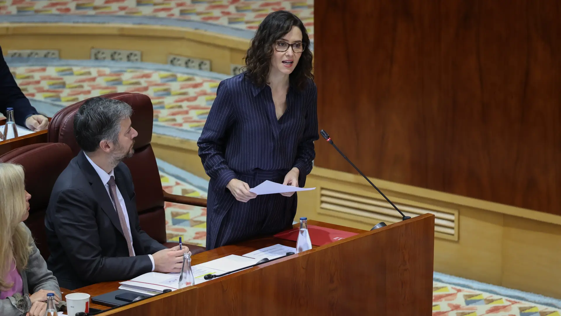 Ayuso precisa que la Medalla Internacional irá a EE UU como nación y la desvincula de Trump frente a las críticas de la oposición