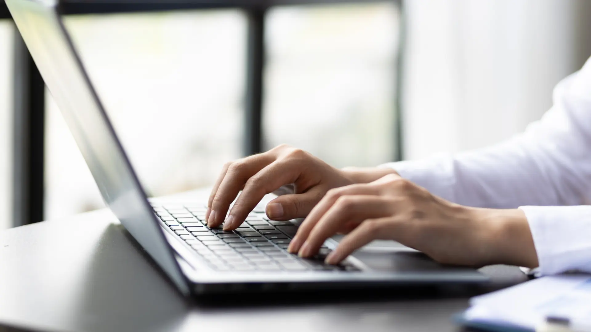 Así es el primer informe comercial del mercado generado con IA