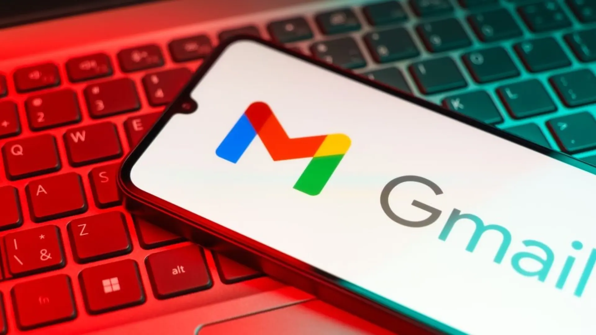 La esperada función para organizar correos de Gmail llega a los móviles Android: cómo activarla