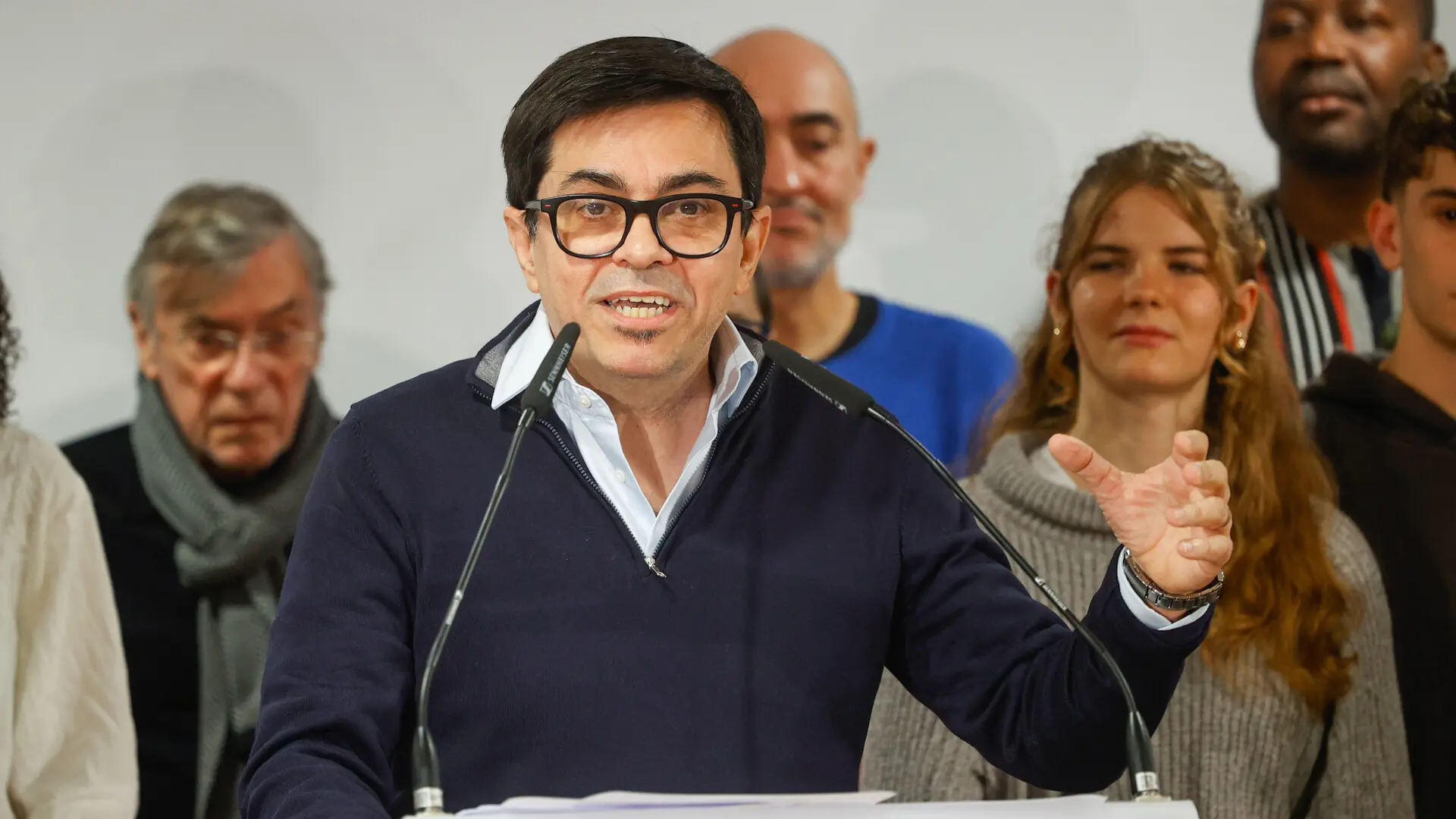 Pisarello llama a una "primavera municipalista" progresista en 2027 y defiende la 'filosofía Rufián'