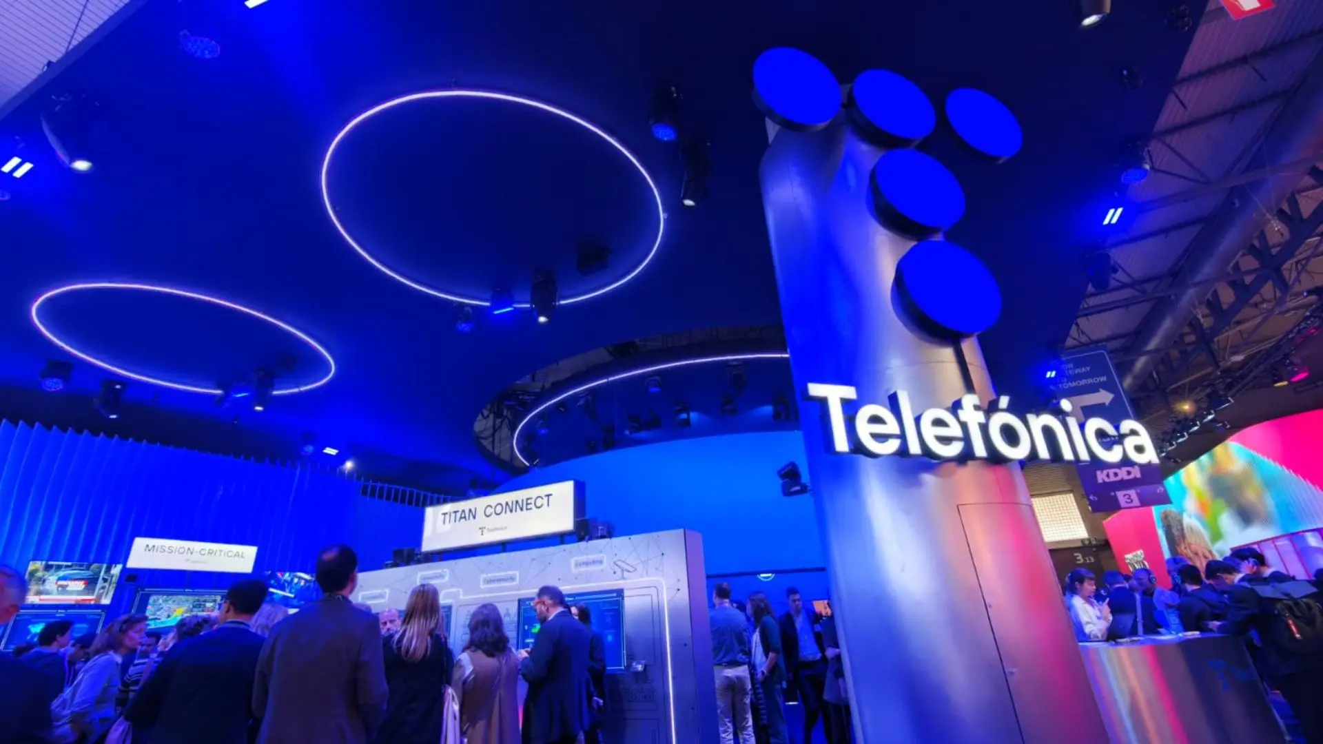 Telefónica exhibe su apuesta cuántica con un superordenador para investigar el cáncer