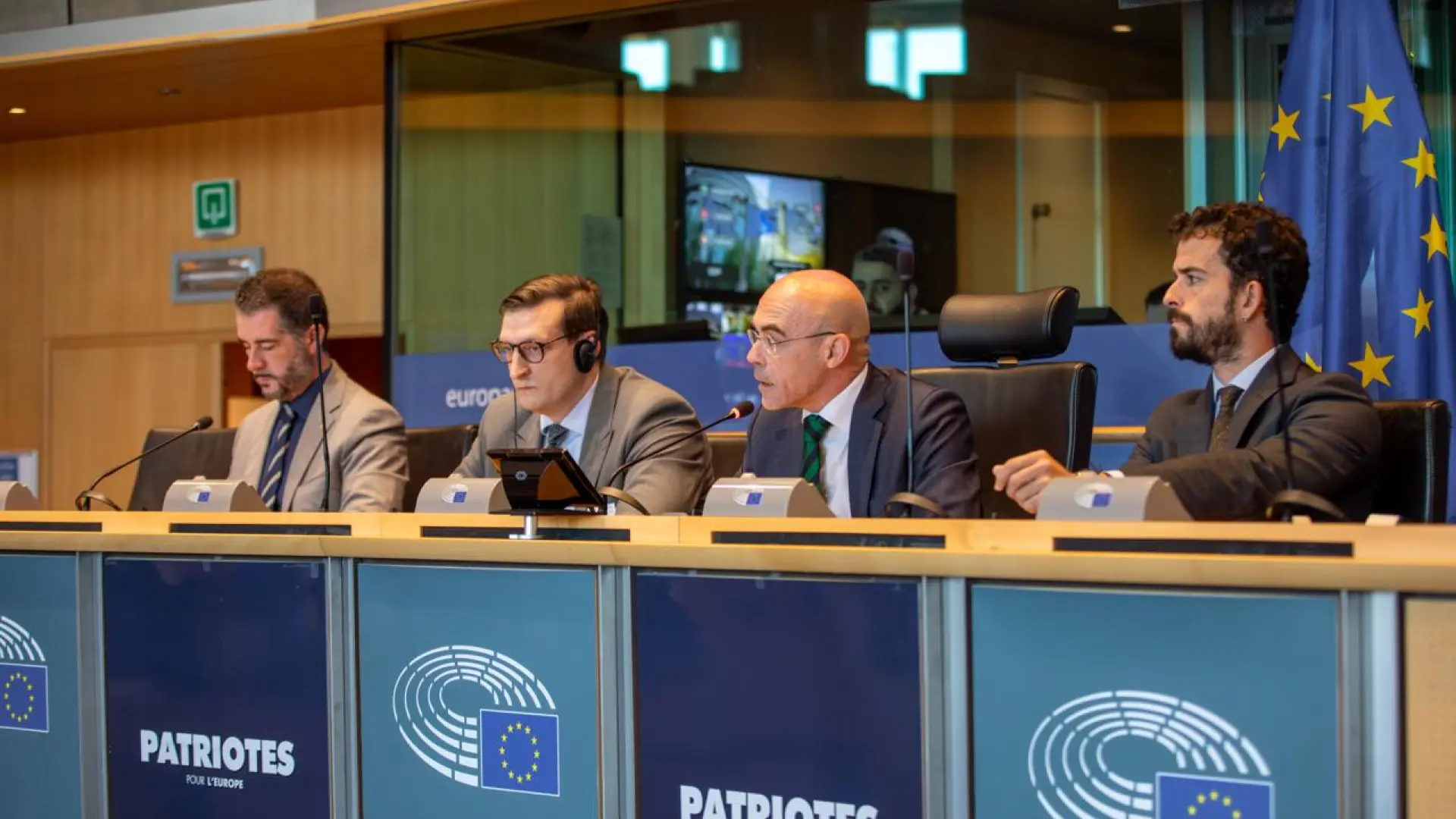 Vox achaca a las políticas migratorias la crisis de la vivienda y reclama en Bruselas defender la "soberanía inmobiliaria"