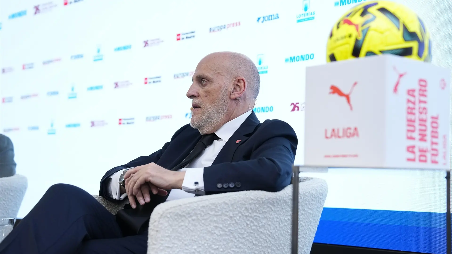 Tebas desmiente a Xavi por el fichaje fallido de Messi al Barça: "LaLiga no autorizó absolutamente nada"