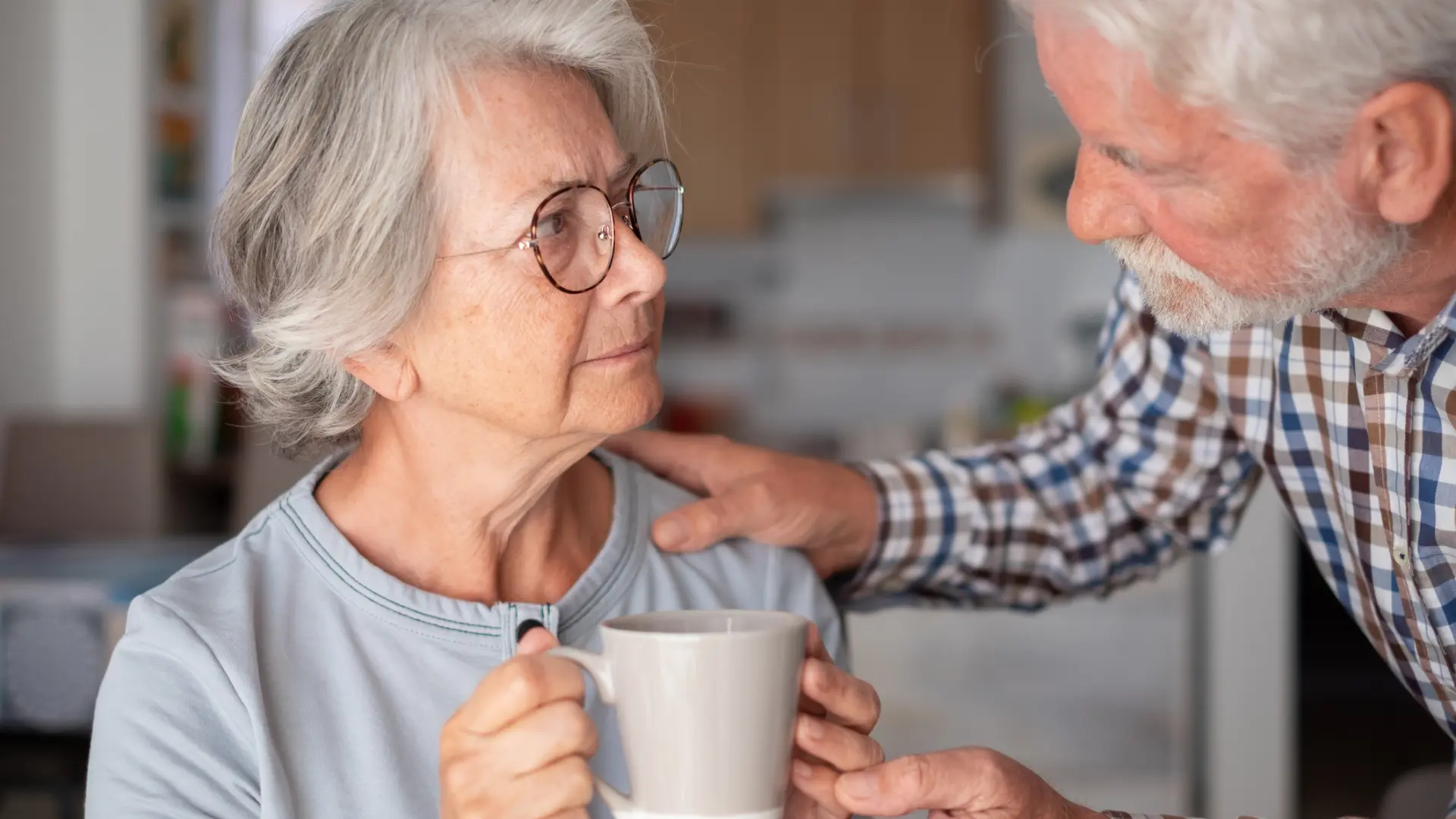 Esta es la edad a la que se te considera oficialmente 'viejo', según la ciencia