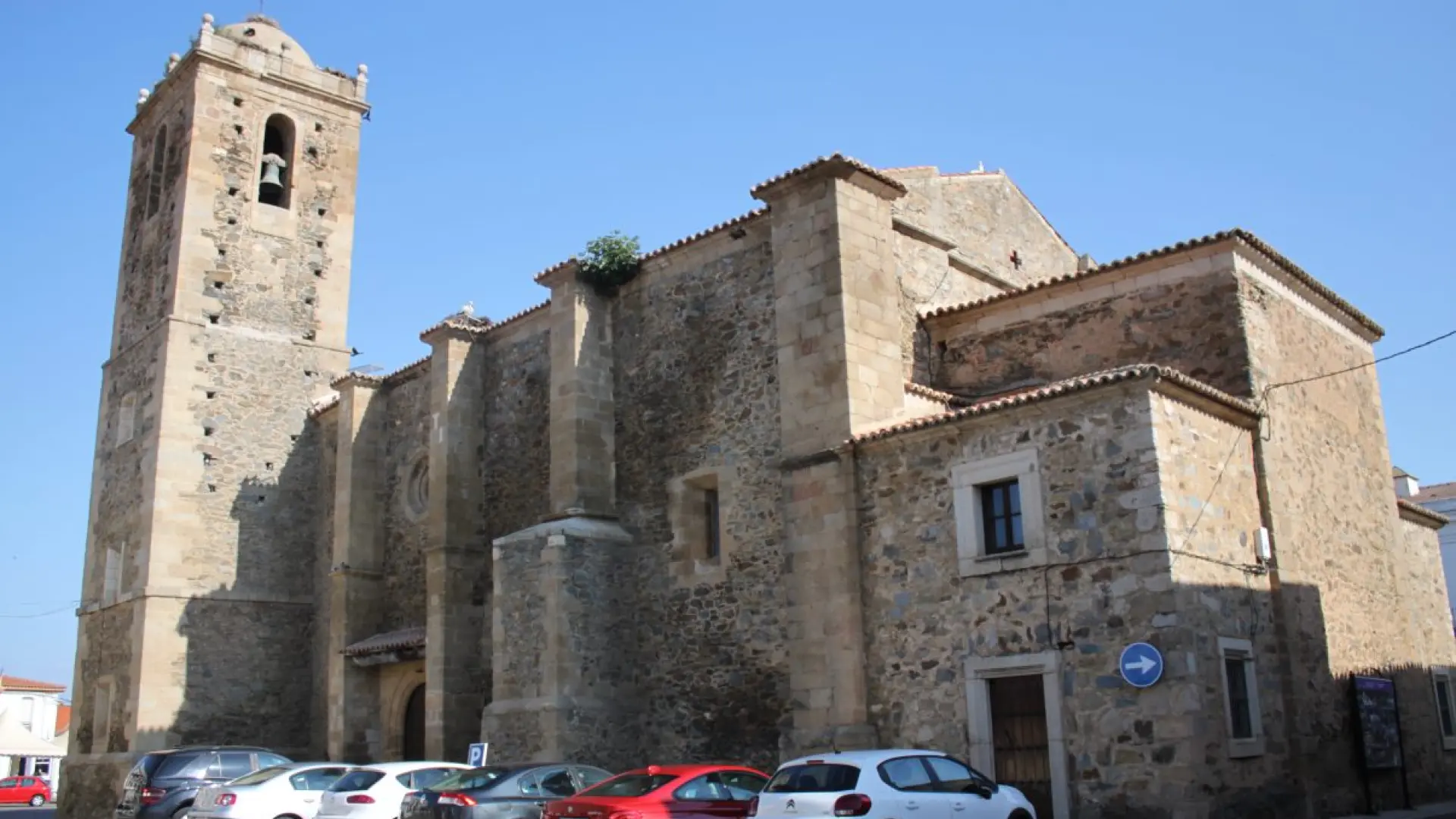 
         El pequeño pueblo de Extremadura donde murió Fernando el Católico 
    