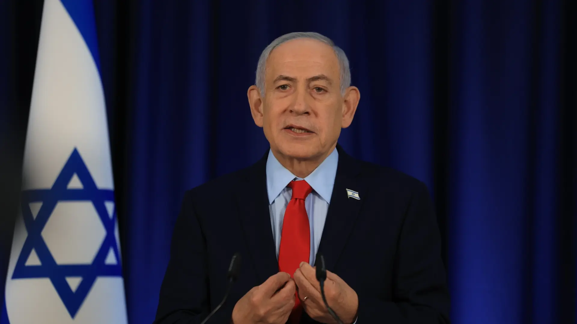 
         Netanyahu dice que Trump ve posible "lograr los objetivos de la guerra con un acuerdo con Irán" 
    