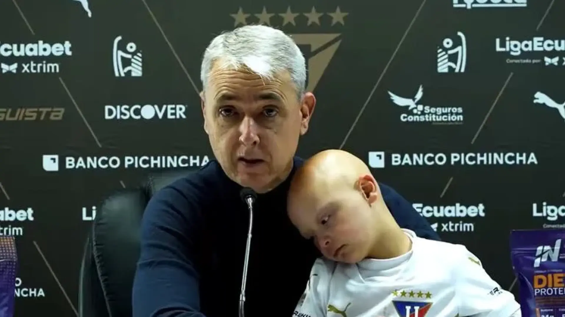 
         Un entrenador relata cómo es tener un hijo con Síndrome de Down: "Tengo la bendición de disfrutar de este niño maravilloso" 
    