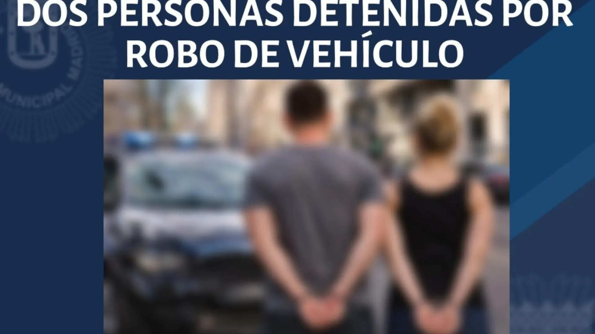 
         Dos detenidos en Puente de Vallecas tras una huida kamikaze con una niña de 2 años en un coche robado 
    