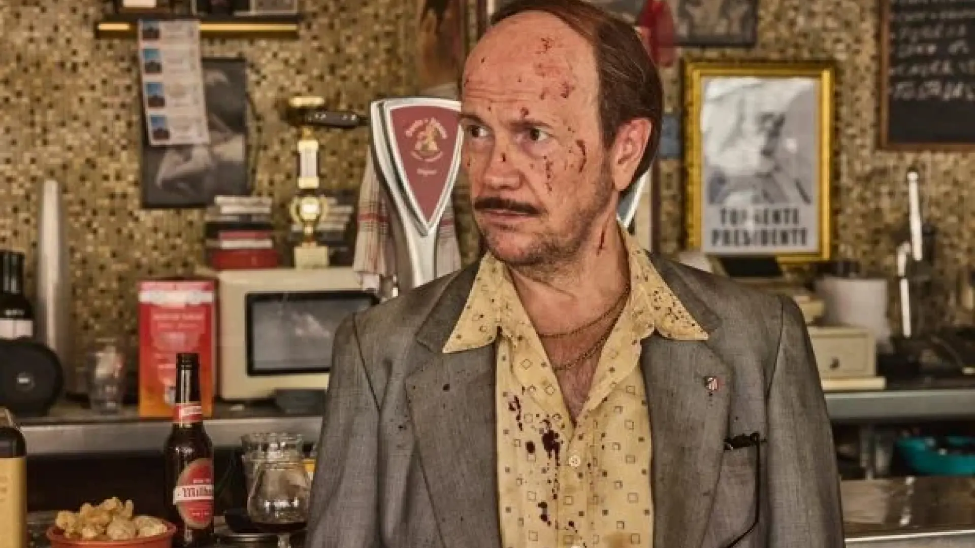 
         'Torrente, presidente': este es el bar que ha abierto sus puertas a Santiago Segura y sale en la película 
    