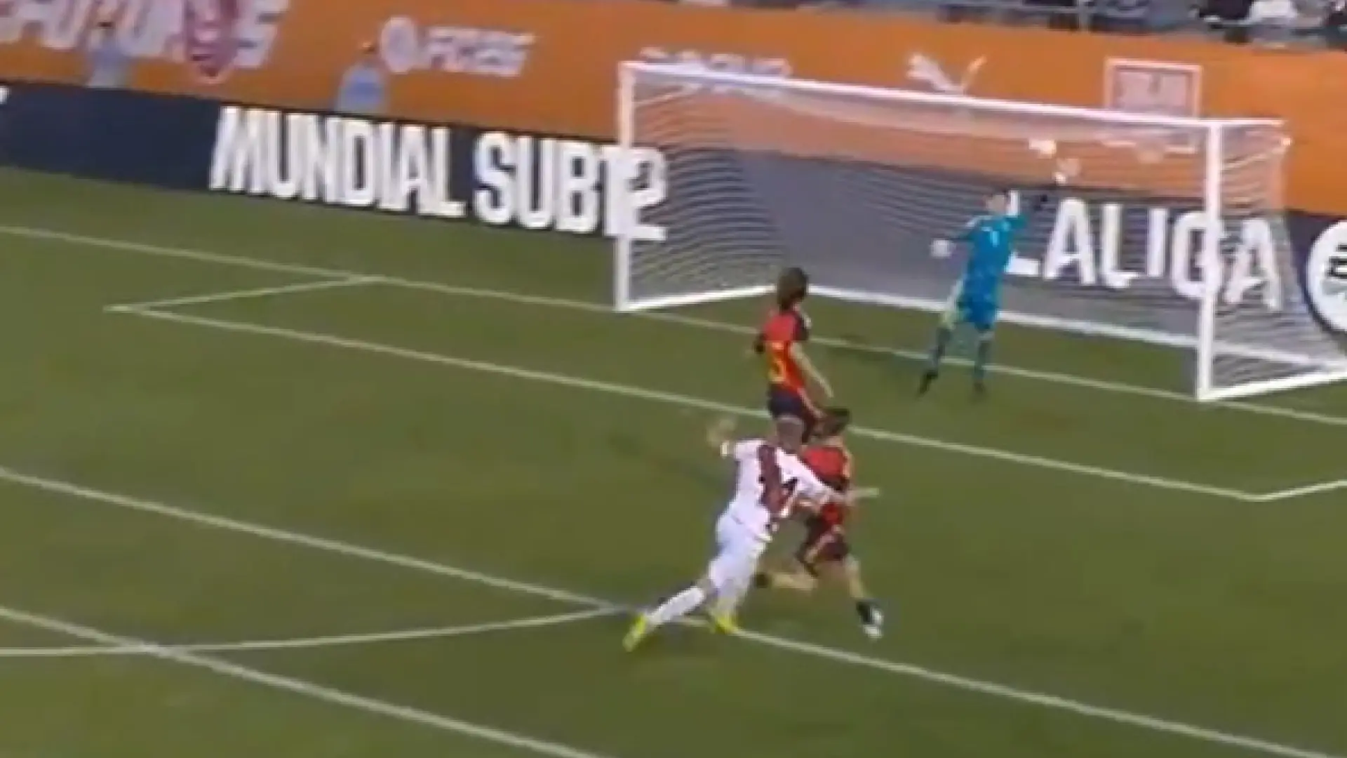 
         El hijo mayor de Iker y Sara Carbonero brilla en LaLiga FC Futures de Brunete 
    