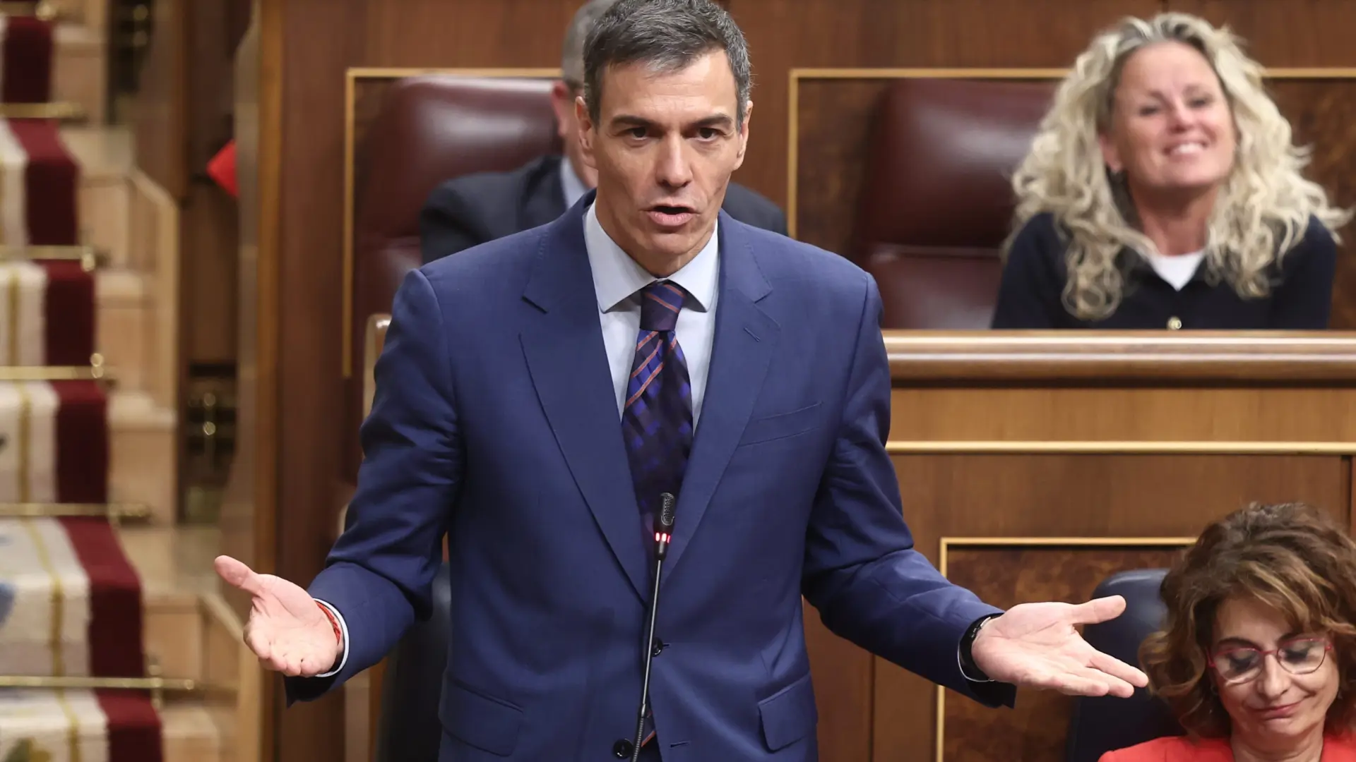 
         Puede que oigan, pero no escuchan 
    