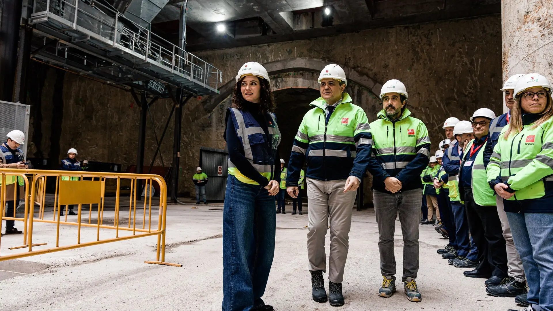 
         Los próximos pasos de la línea 11 tras activar Mayrit: tramos a Valdebebas y Cuatro Vientos... a la espera de la conexión central 
    