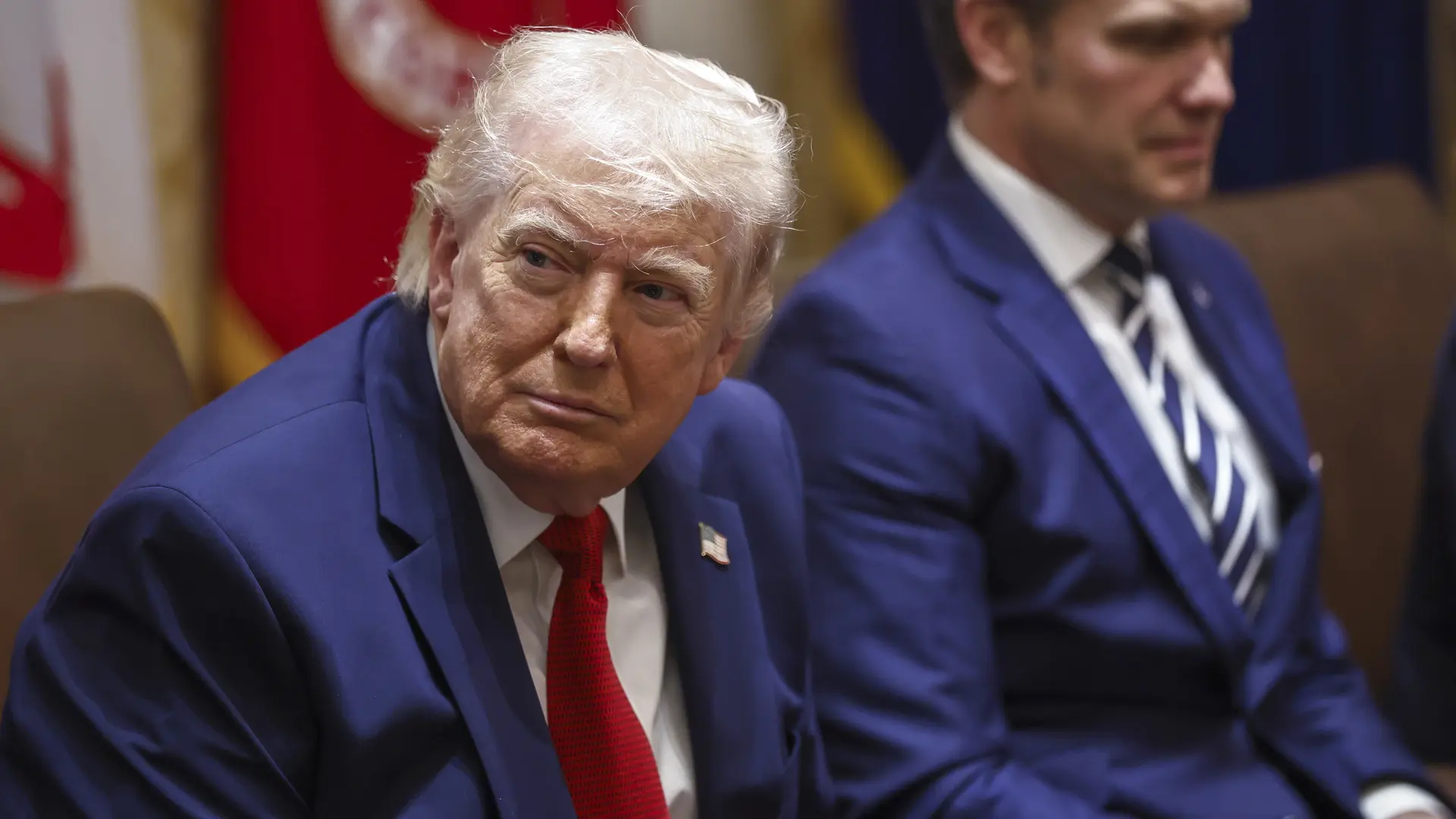 Trump amplía su ultimátum a Irán hasta el 6 de abril y el Pentágono prepara un 