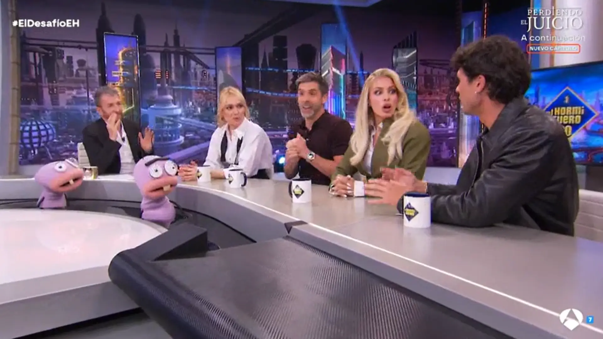 
         Los finalistas de 'El Desafío' cuentan en 'El Hormiguero' el lío que tuvieron con el grupo de WhatsApp: "Jessica no estaba" 
    