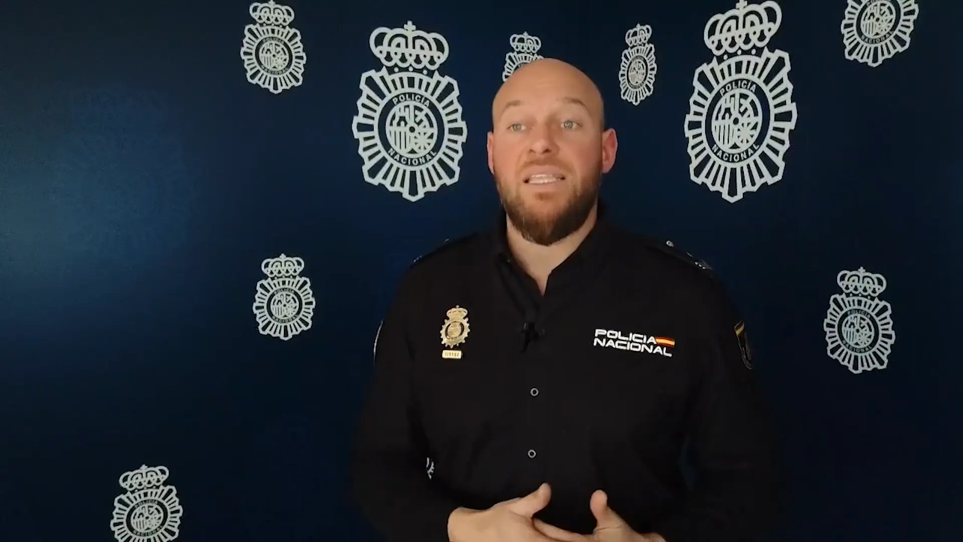 
         Estos son las medidas que recuerda la Policía para unas vacaciones seguras en Semana Santa 
    