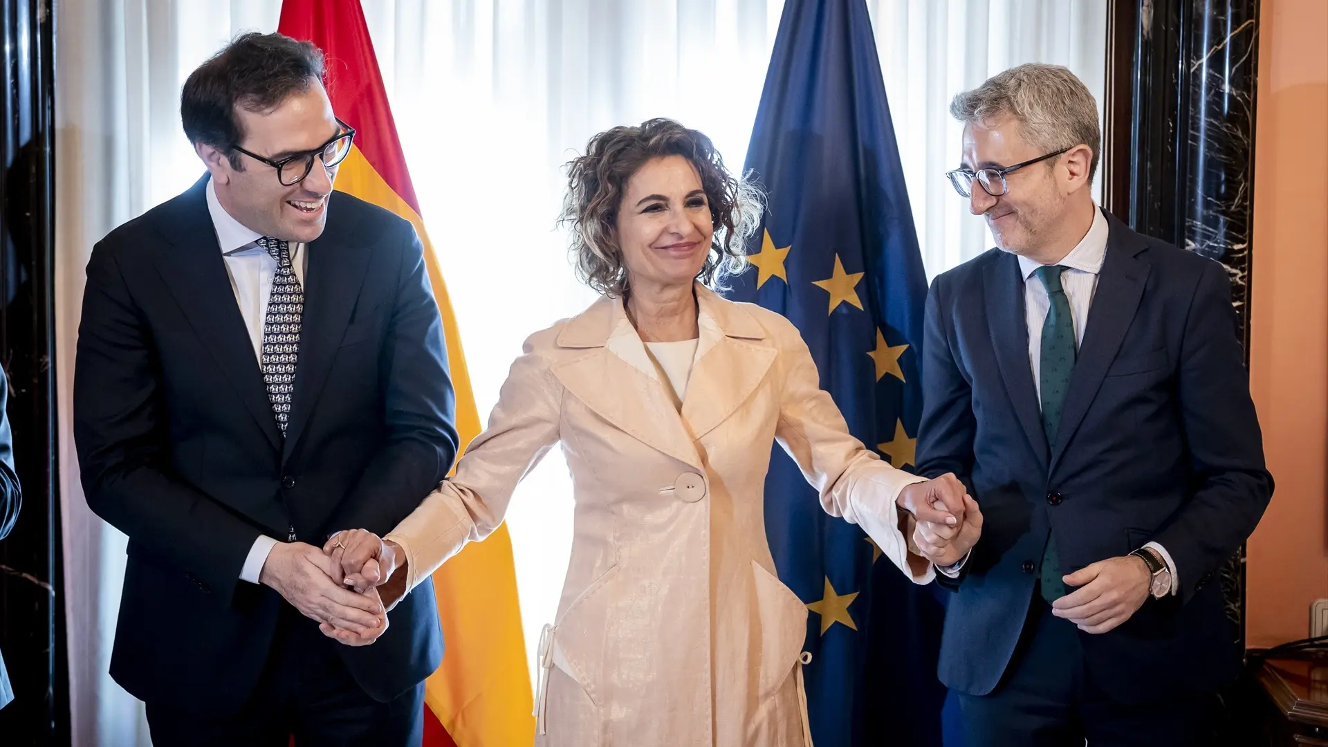 El PP aprovechará los nuevos "perfiles grisáceos" del Gobierno para evidenciar la "debilidad política" del proyecto de Sánchez