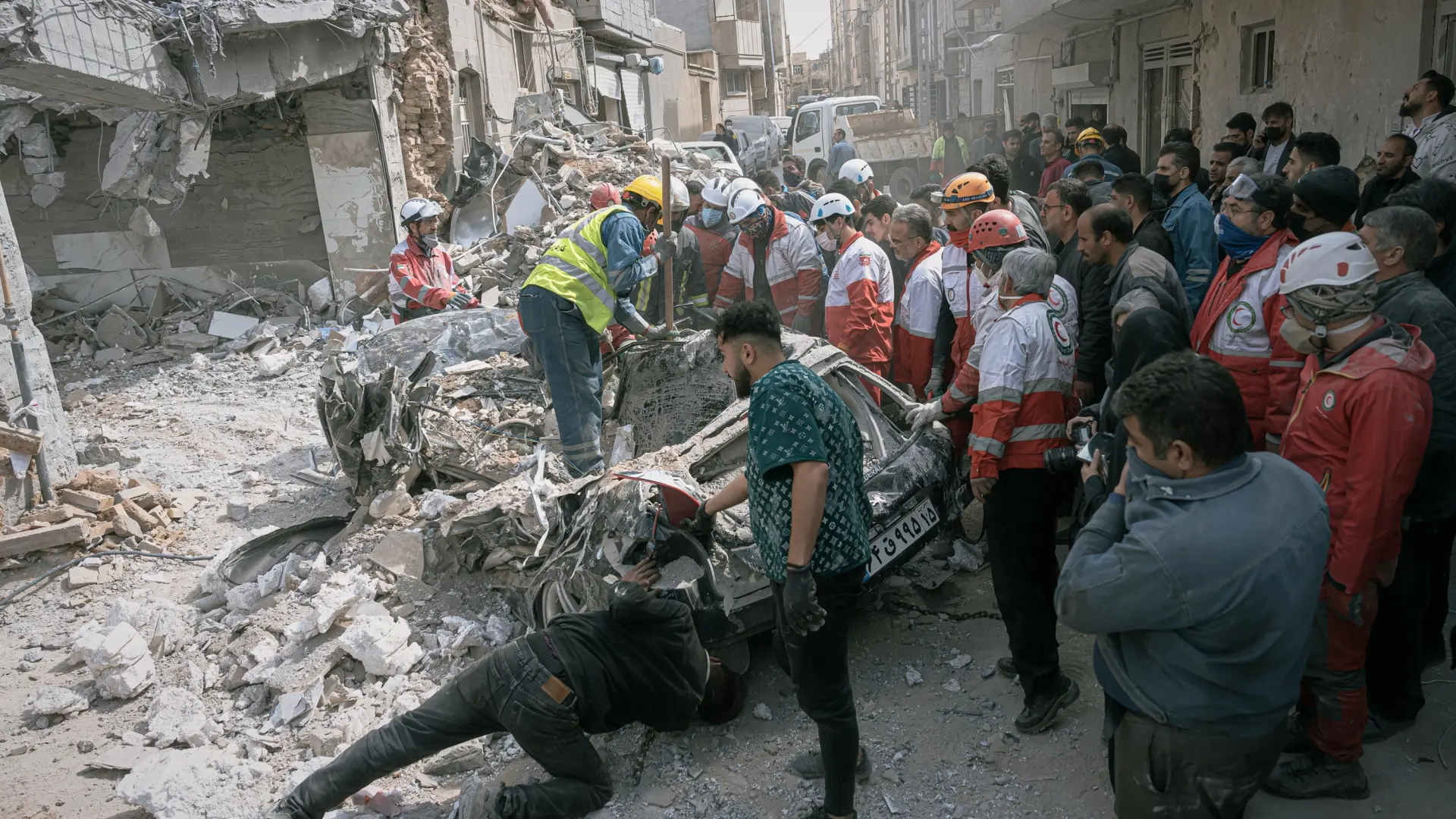 
         EEUU prevé acabar la operación militar en Irán en "dos o cuatro semanas" y cree que no necesitará desplegar tropas terrestres 
    