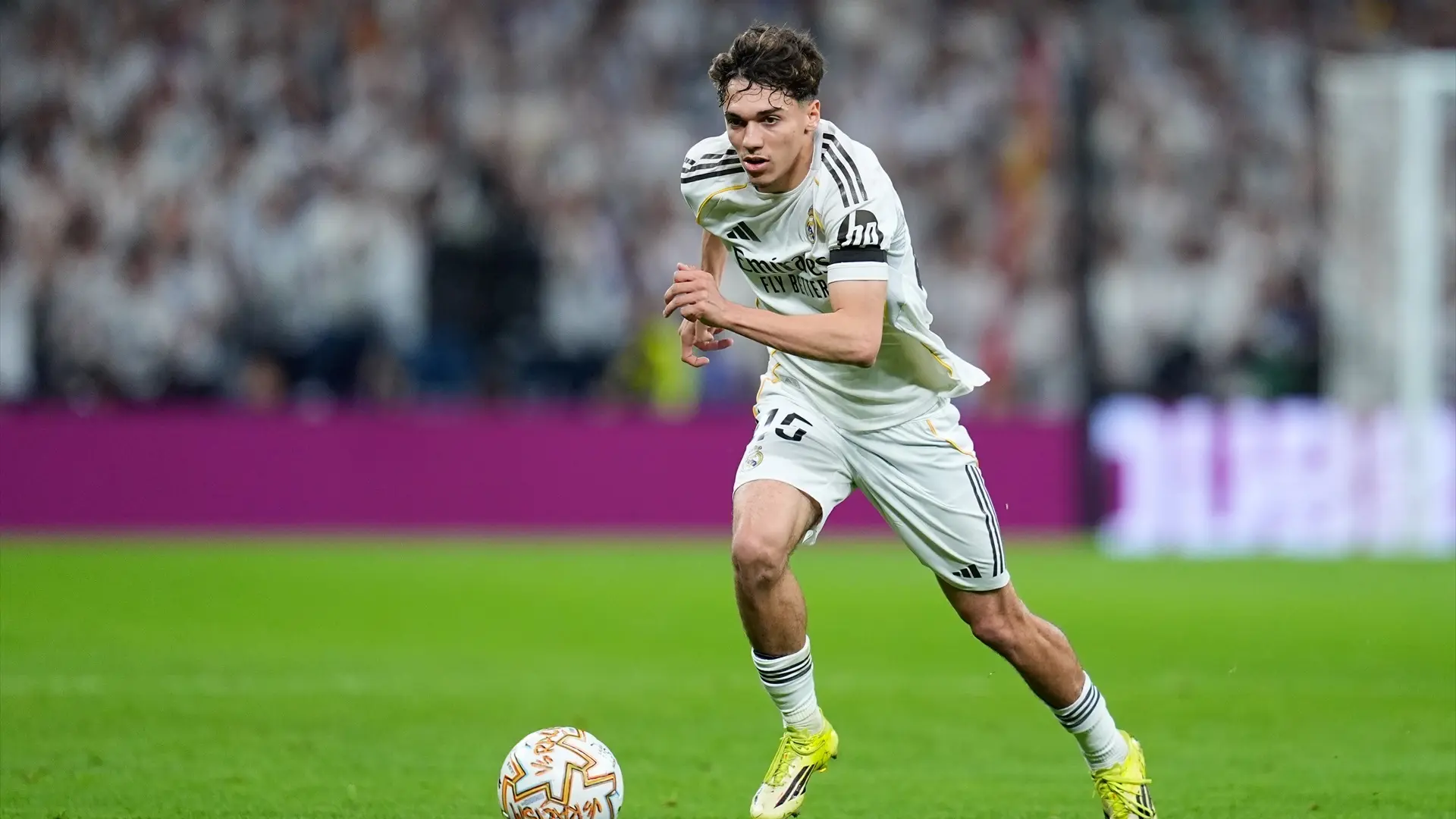 
         Thiago Pitarch cierra la puerta a Marruecos: "Mi sueño es debutar con España" 
    