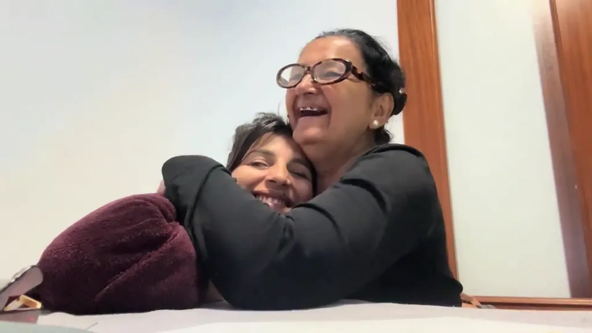 
         La tierna reacción de la madre de Aguasantas al descubrir su embarazo: "Que tú no puedes" 
    