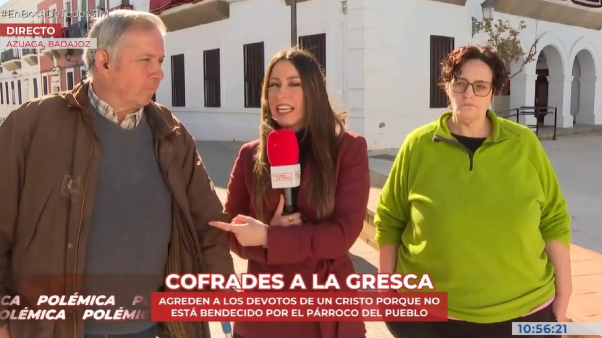 
         Rifirrafe entre un sacristán y los vecinos de Badajoz por la salida de un paso de Semana Santa sin bendecir 
    