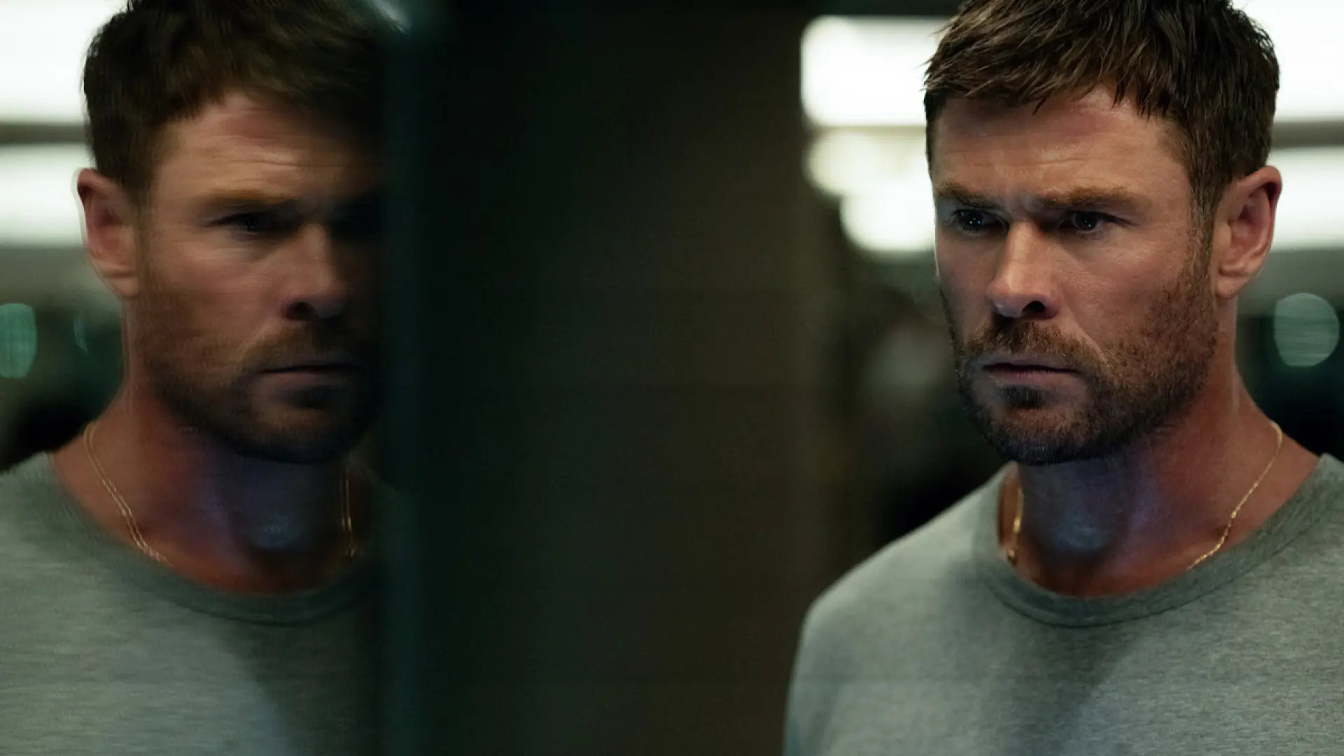 
         Prime Video acaba de estrenar por sorpresa un adictivo thriller de atracos con Chris Hemsworth y Mark Ruffalo 
    