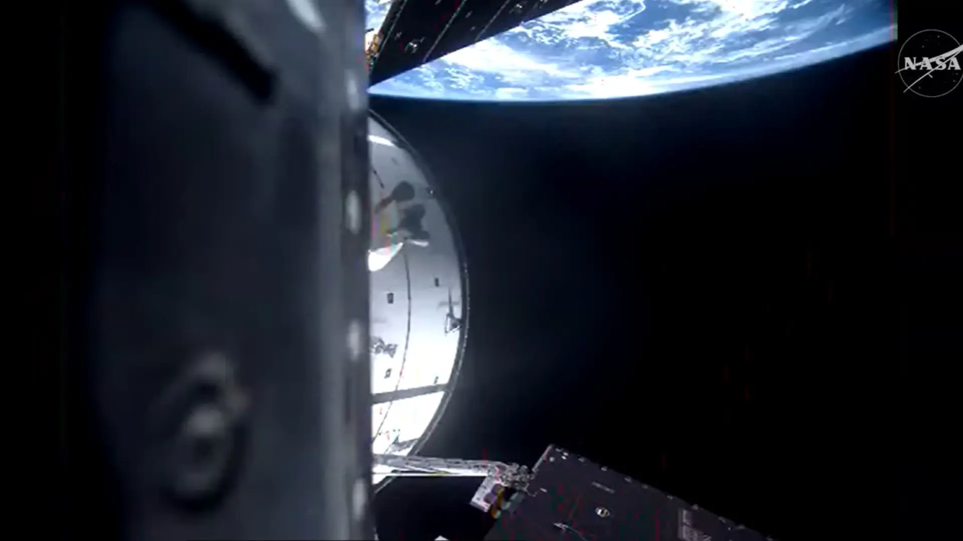 
         El inodoro, protagonista inesperado de la misión: sufre un problema en el espacio 
    