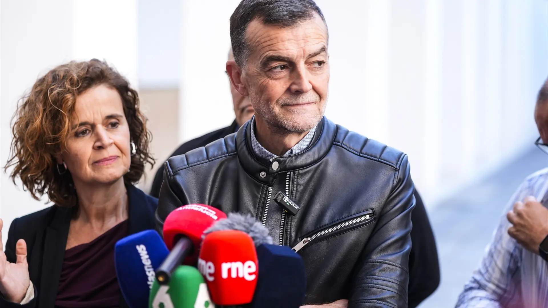 
         Maíllo asegura que Por Andalucía está a la altura del "momento histórico" y pide centrarse en la "letra mayúscula" 
    