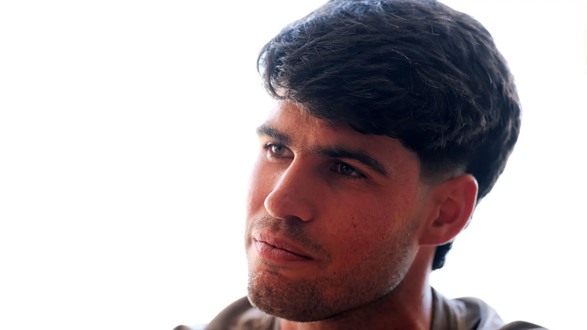 
         Carlos Alcaraz, a por el pleno en tierra batida: "En Barcelona debería descansar, pero es un torneo muy importante para mí" 
    