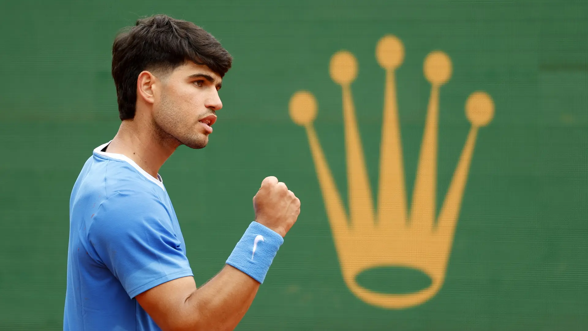 
         Carlos Alcaraz asume que va a perder el número 1 del mundo: "Sinner no defiende puntos, luego me tocará recuperarlo" 
    