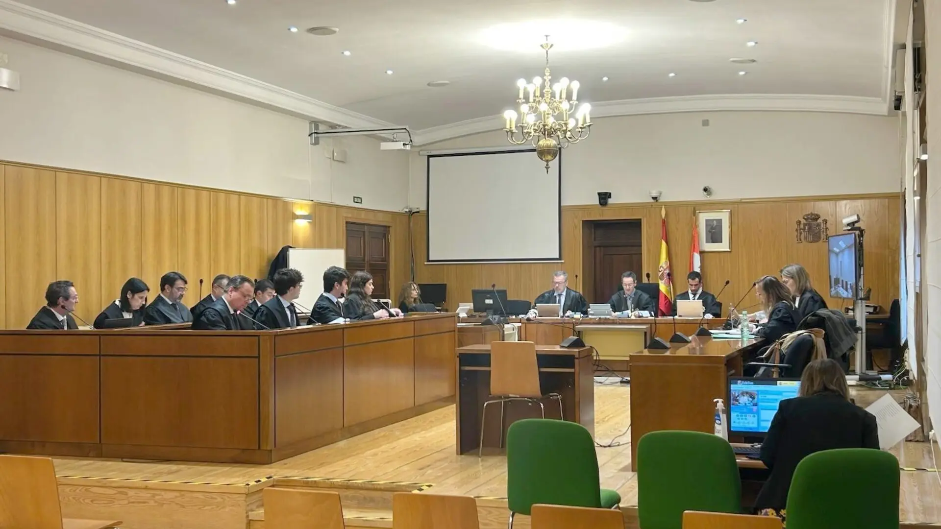 
         Una afectada por el 'caso ataúdes': "Mi madre no era un lechazo para meter al horno" 
    