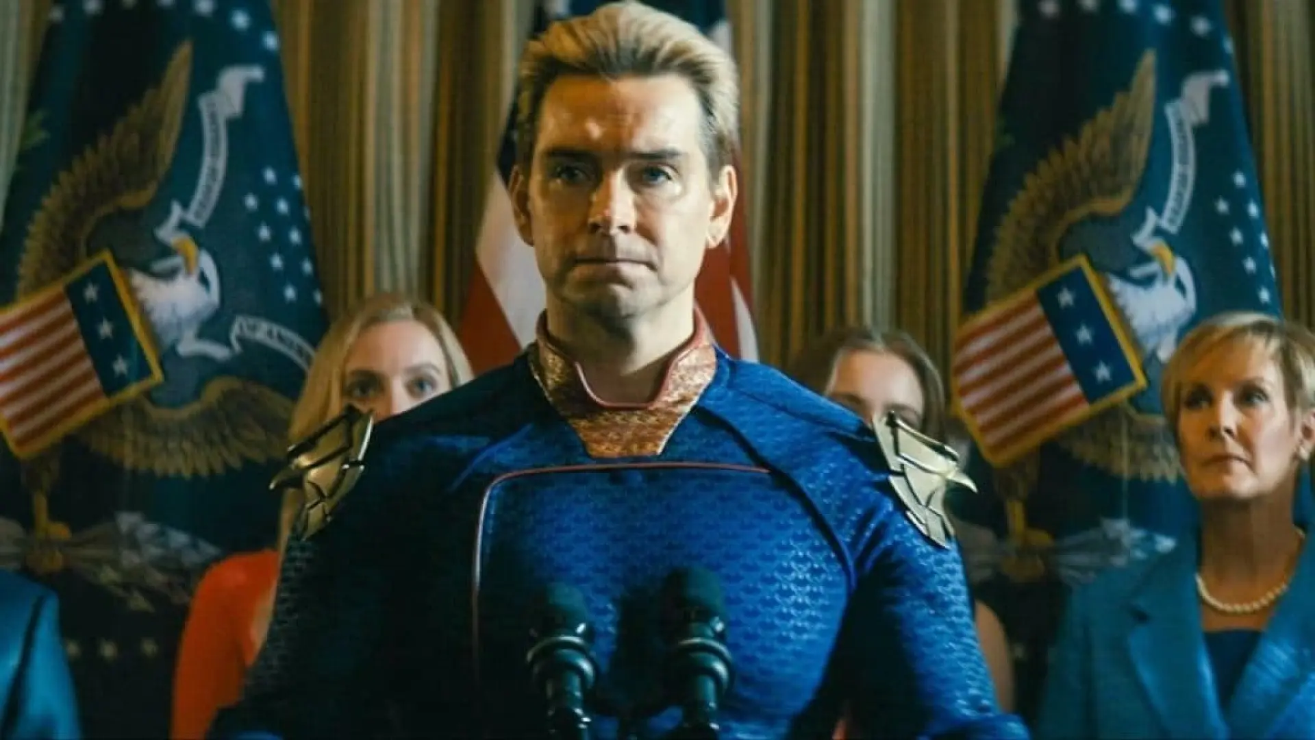 
         Crítica de 'The Boys 5': la serie más bestia de nuestra generación carga contra Trump, el ICE y todo lo que se ponga por delante 
    