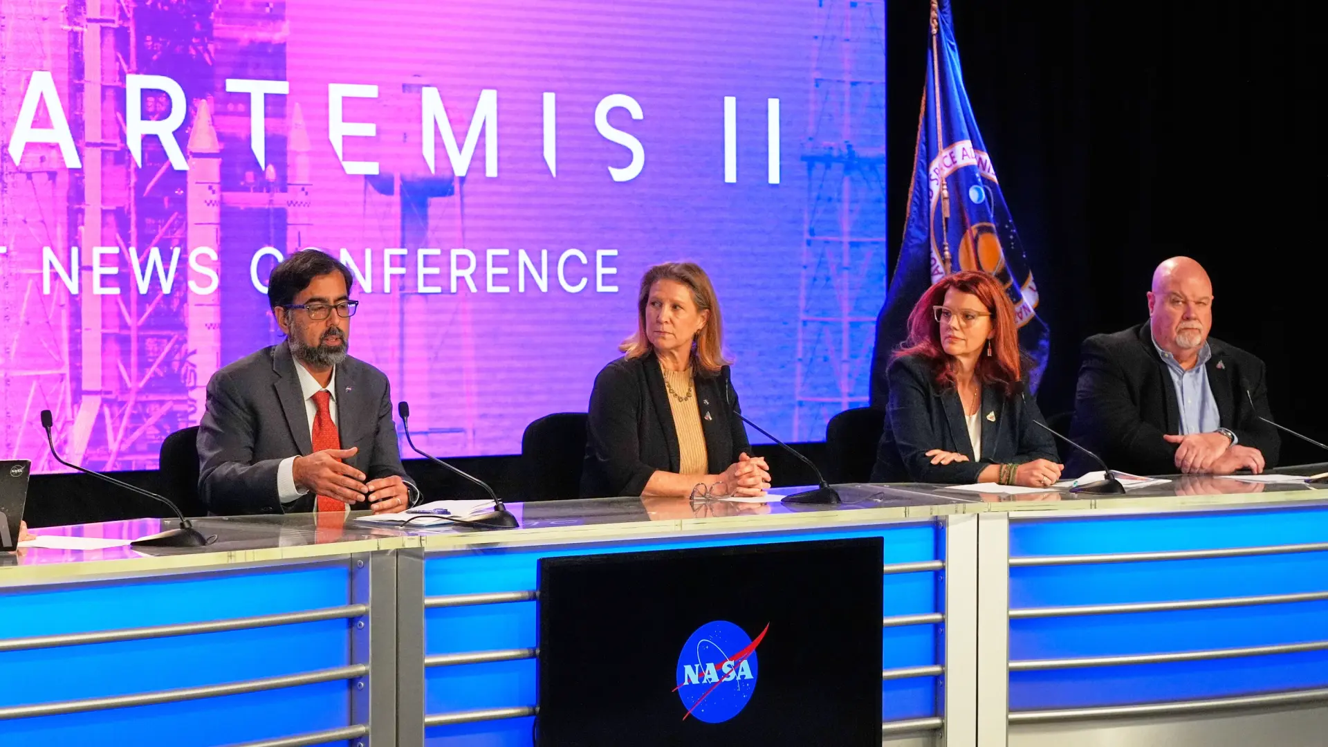 
         La NASA celebra el éxito de la misión: "Hace 53 años la humanidad dejó la Luna, esta vez regresamos para quedarnos" 
    