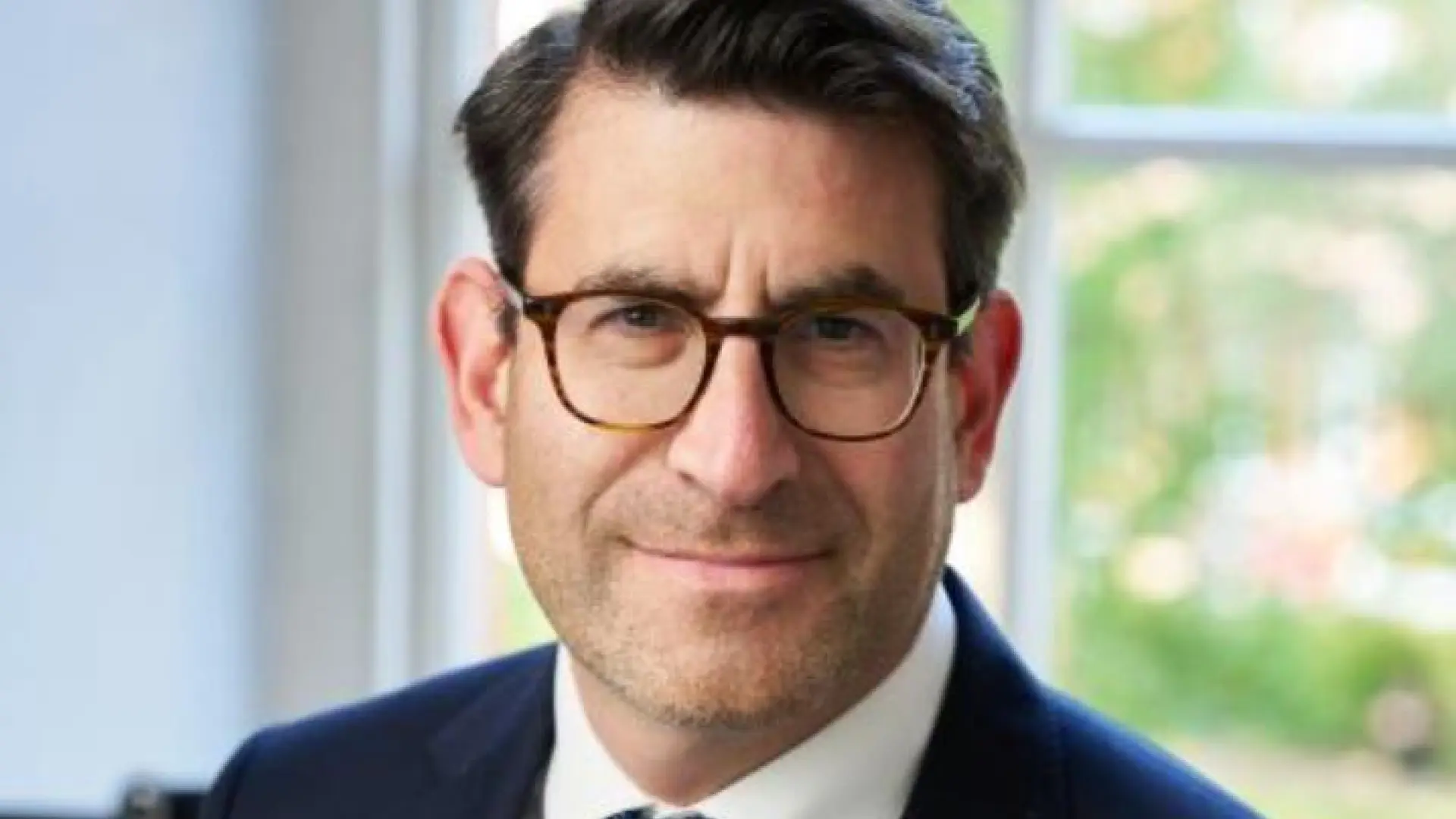 
         Jonathan Schott, neurólogo: "Estas son las cinco cosas que puedes hacer en menos de 20 minutos para reducir el riesgo de demencia" 
    