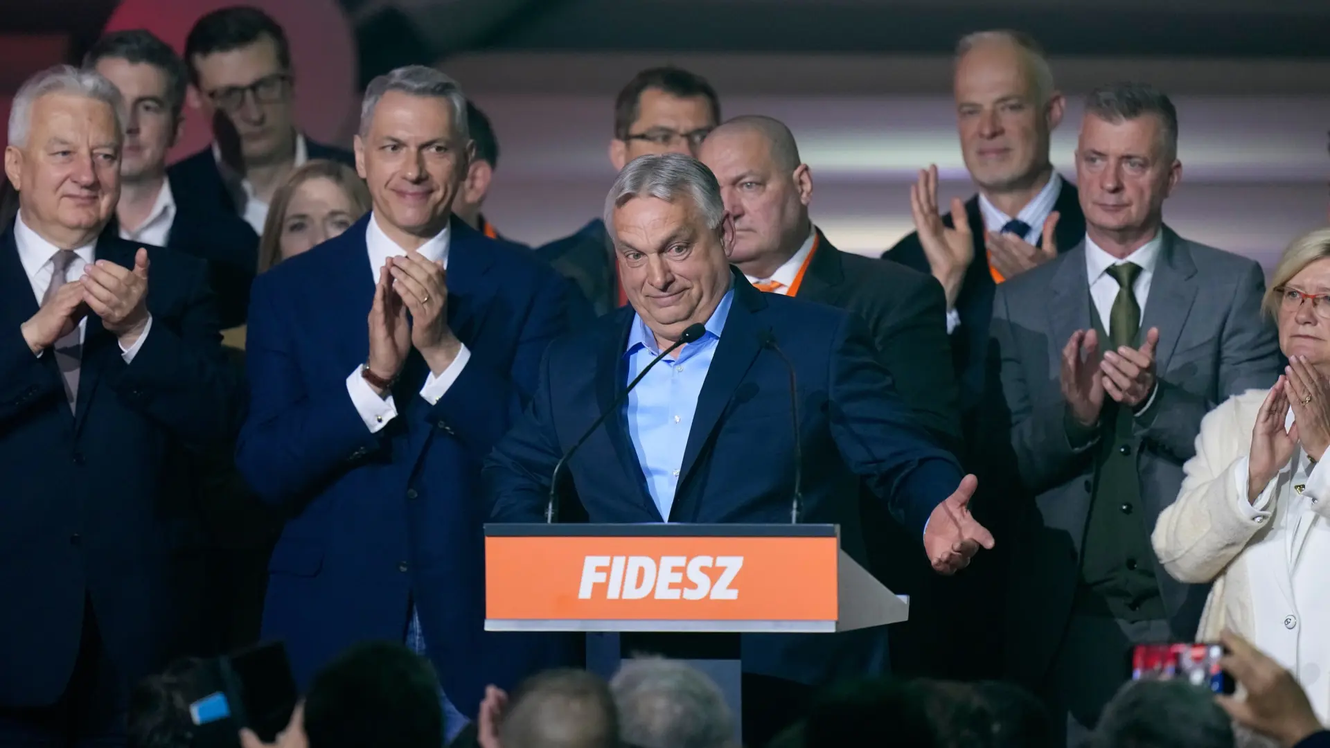 
         Orbán reconoce su derrota electoral en Hungría: "El resultado es doloroso" 
    