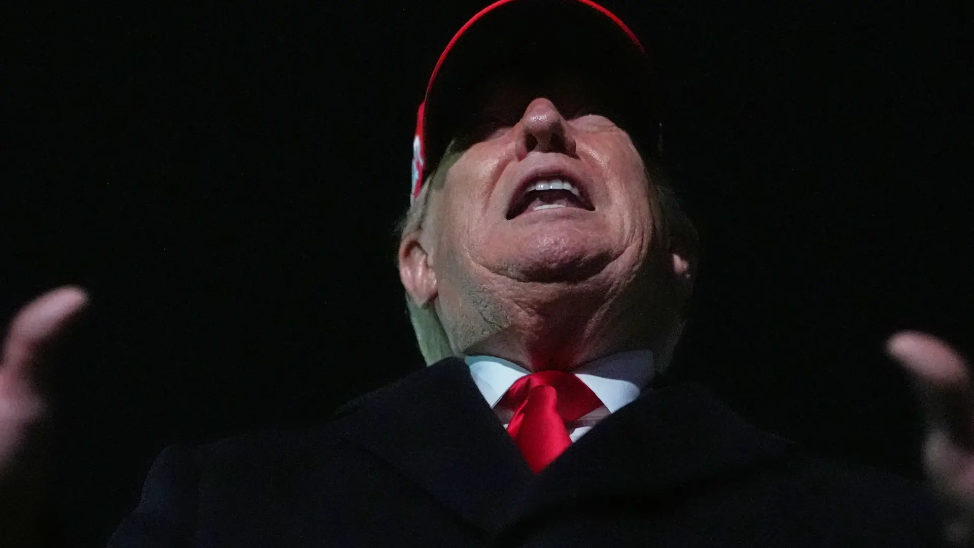 
         Trump arremete contra el papa León XIV: "No quiero un papa que critique al presidente de EEUU" 
    