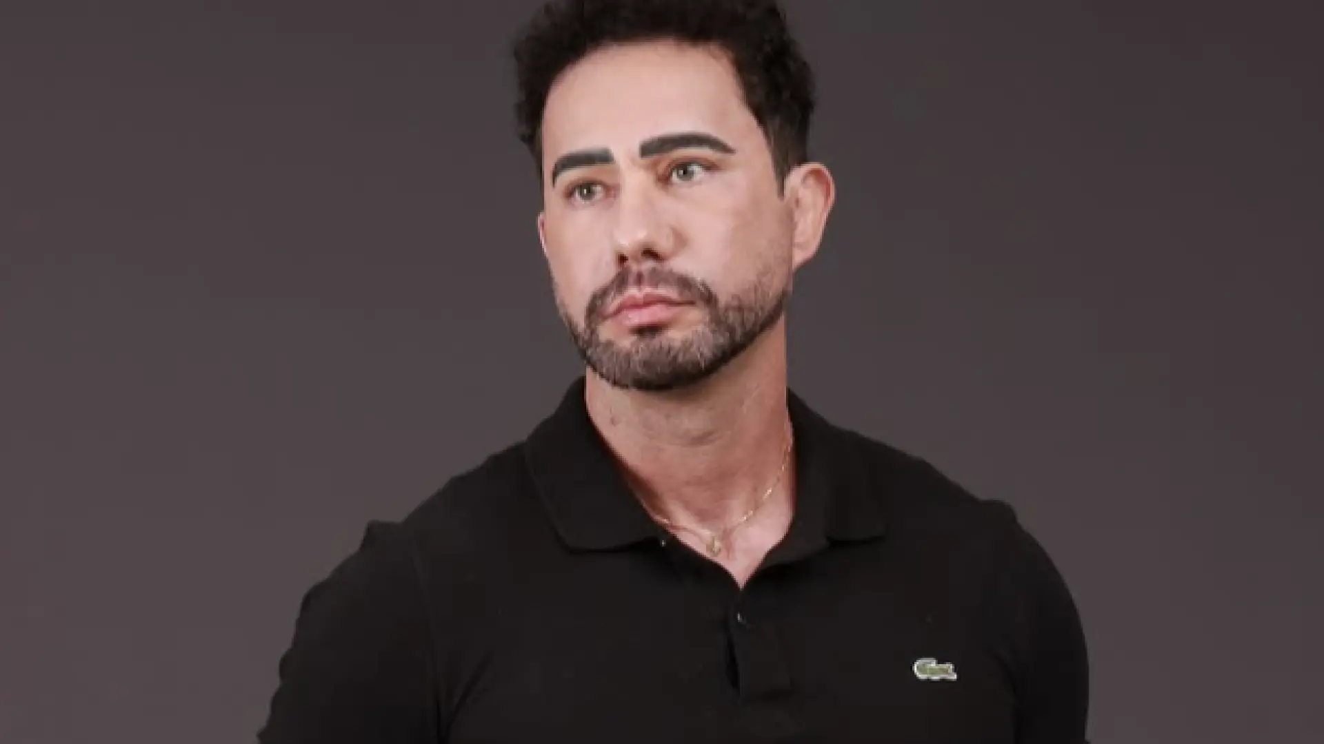 
         Muere el 'influencer' Carlos Filhar a los 48 años tras despedirse en un desgarrador comunicado: "No juzguen, perdonen" 
    