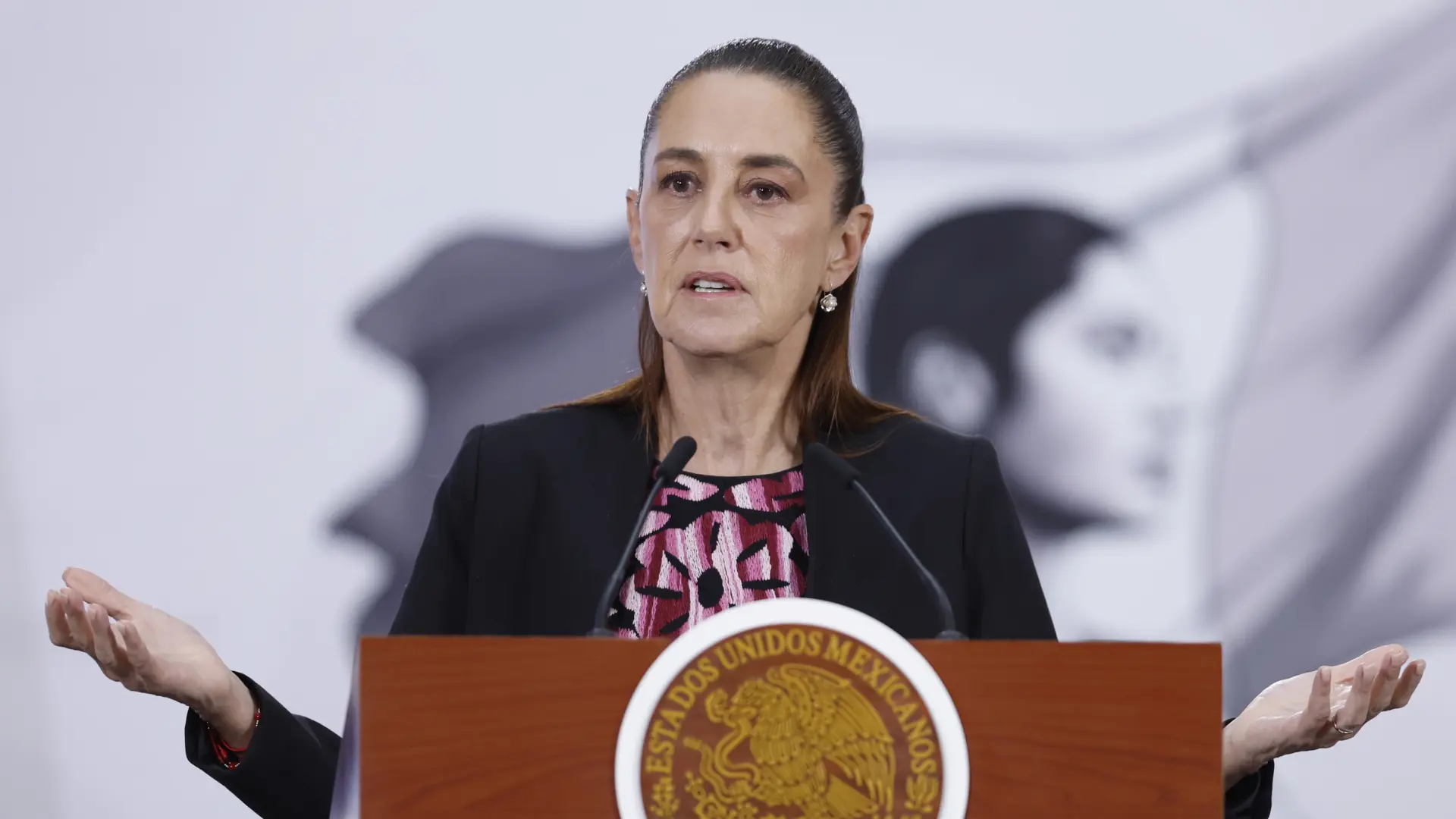 
         Sheinbaum destaca que "hay un avance" en cómo el rey Felipe VI percibe la llegada de los españoles a México 
    