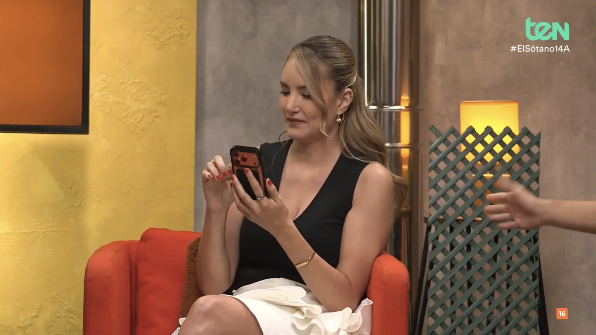 
         Alba Carrillo reivindica 'El sótano club' tras su discreto debut en TEN: "Lo petamos, para drama del enemigo" 
    