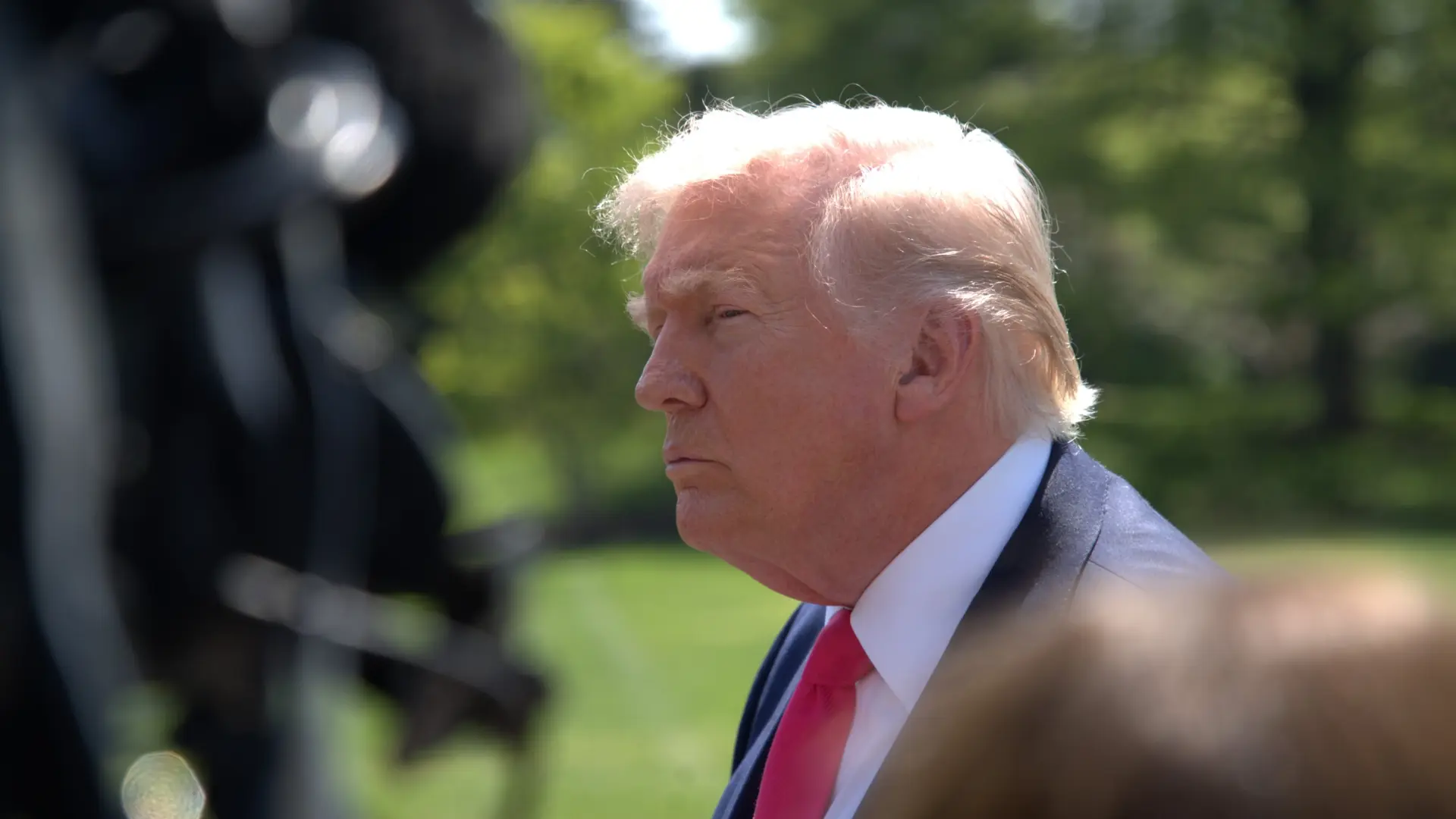 Trump asegura que "da pena ver" a España debido a sus "desastrosas" cifras económicas