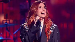 Leire Martínez visita 'La Revuelta'
