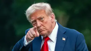 13/07/2025 13 July 2025, US, Washington: US President DONALD TRUMP arrives at the White House. Photo: Andrew Leyden/ZUMA Press Wire/dpaECONOMIA INTERNACIONALAndrew Leyden/ZUMA Press Wire/dp / DPA